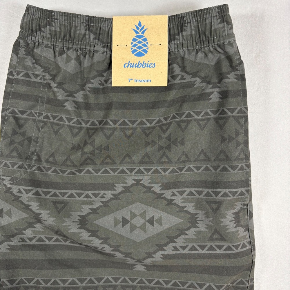 Chubbies 2XL 7" Inseam Swim Trunks Hybrid Shorts Olive Aztec Geometric NWT - Picture 3 of 5